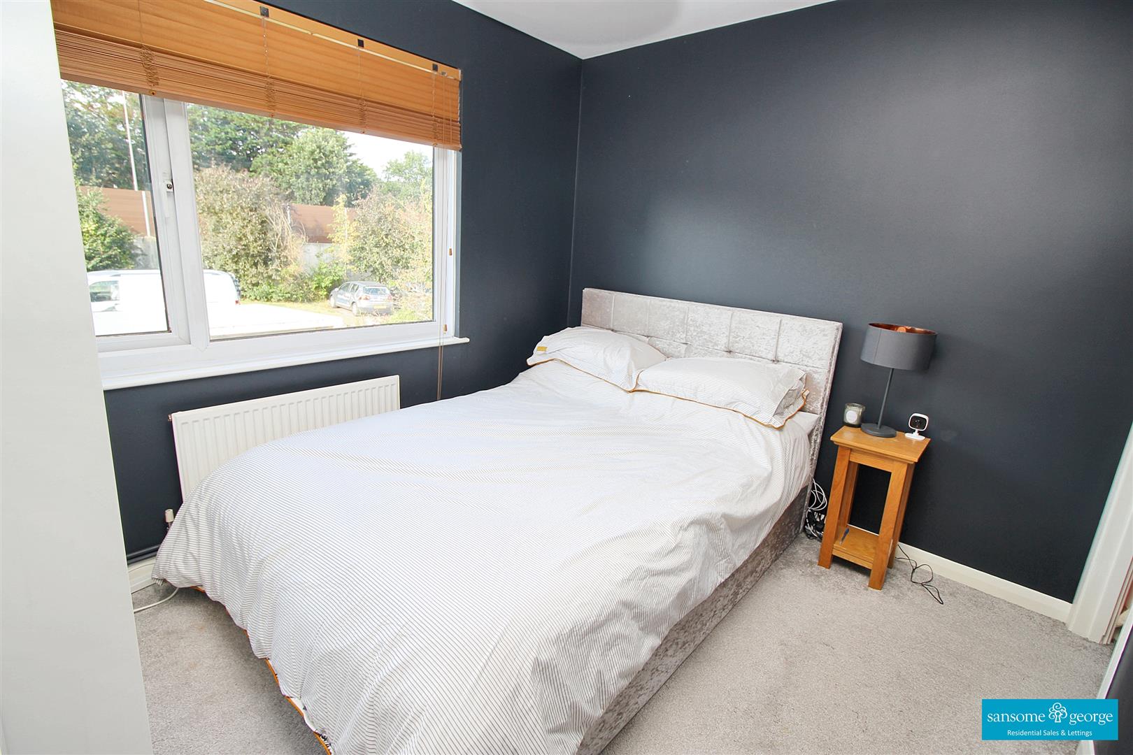 Charlville Drive, Calcot, Reading